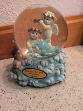 Dreamsicles Musical Glitter Snow Globe Delightful Dolphins #11972 Ltd Edition