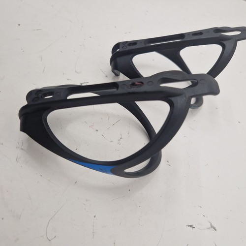 Prime Doyenne Plastic water bottle cages. Pair - Picture 12 of 16
