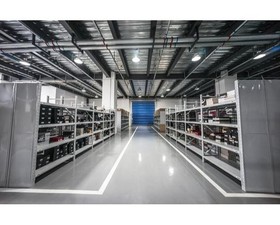 1pcs new NES-350-48 48V 7.3A switching power supply spot stocks *nu