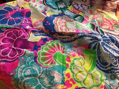 Lush   Knot Wrap Furoshiki    Neon Mushrooms    TUCH