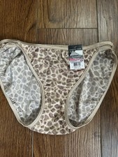 EXTRA RARE NWT Size 6 M Vanity Fair Illumination String Bikini Panties 18108