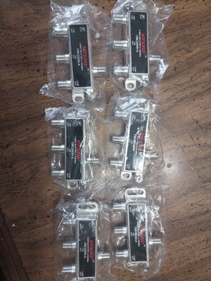 Aneronix 3 way splitter Lot Of 6