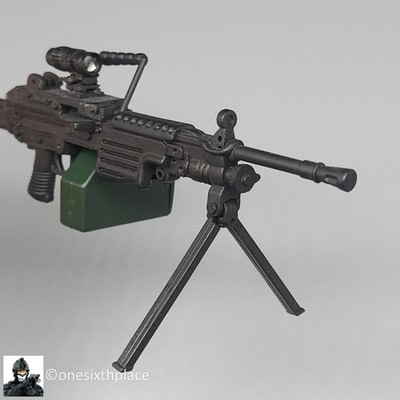 1:6 Ultimate Soldier Custom M249 SAW FN Minimi Machine Gun for 12