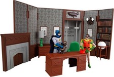 McFarlane DC Retro Batman 66' Wayne Manor Library Playset