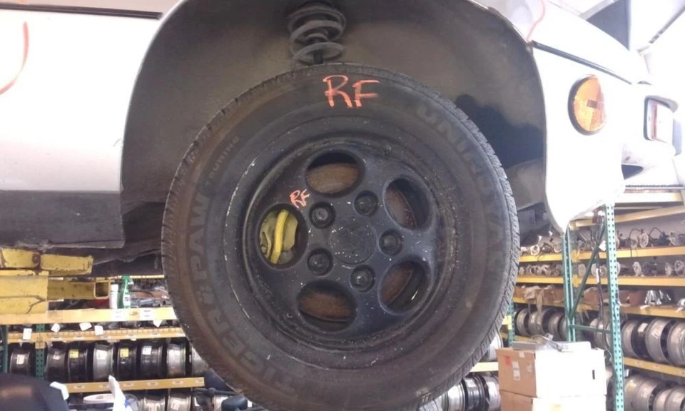 Eixo/junta dianteira direita do passageiro compatível com 80-82 86-88 PORSCHE 924 320820-1 - Imagem 2 de 4