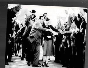 SUPER RARE!! 8x10 VINTAGE ORIGINAL MADONNA 1996 "EVITA" SCENE PHOTO!!