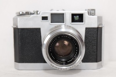 AIRES 35-IIIL Rangefinder Camera w/ H Coral 45 mm f/1.9 Lens
