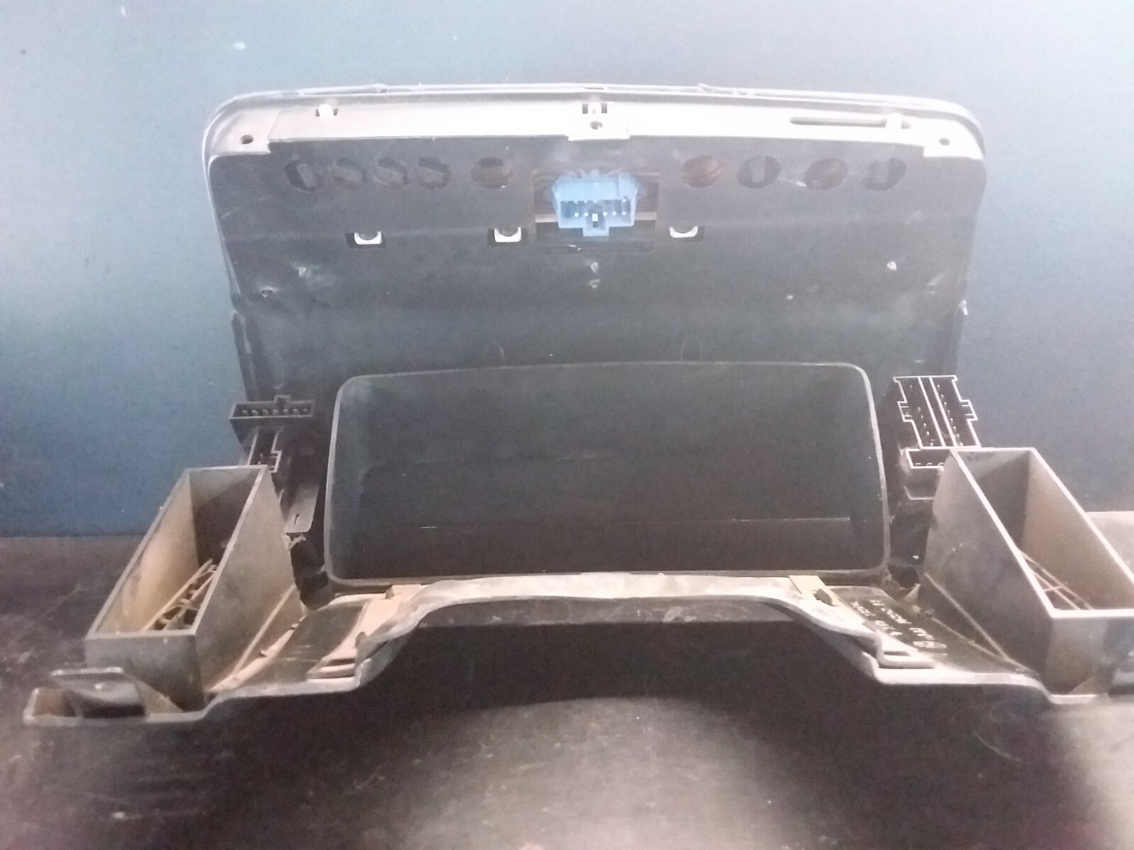 Picture 5 of 11