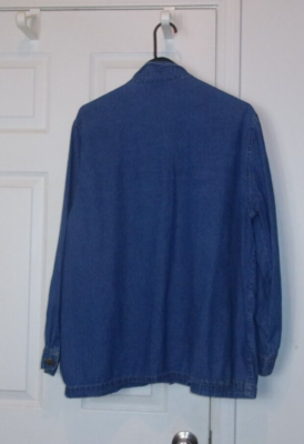 Dress Barn Top Women's Size14/16 Blue Denim Holiday Button Down