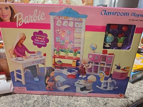 Vintage Mattel 2002 Barbie Doll Classroom Playset