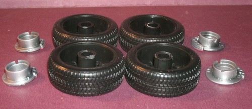 1/18 Scale 2015 Mustang Ford Performance Style Wheel & Tire Set w/ Brembo Brakes - Picture 6 of 6