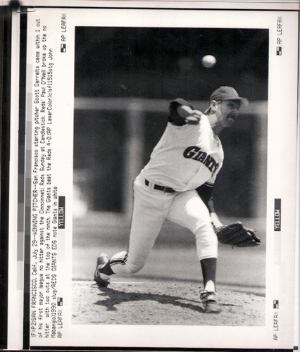 Original 1990 AP Type 3 Scott Garrelts San Francisco Giants Laser Press Photo