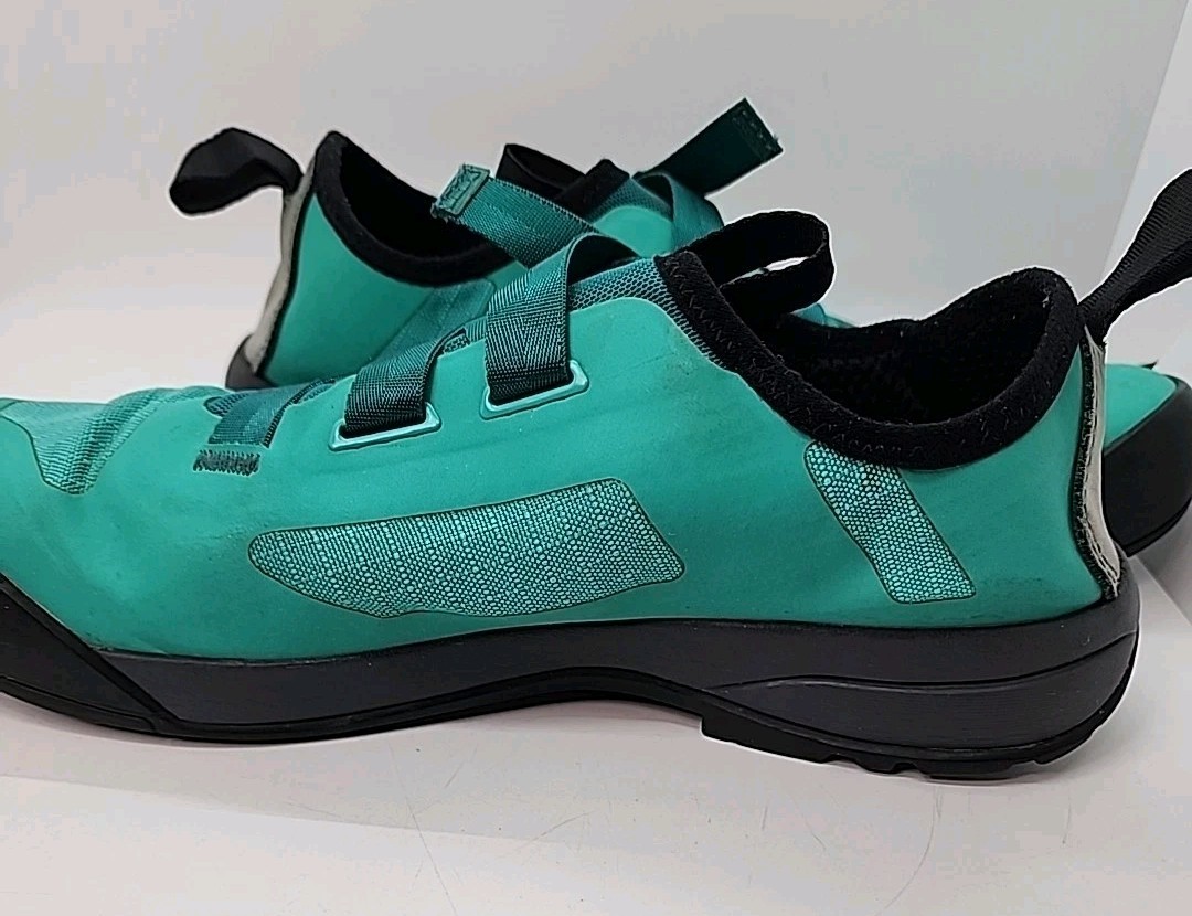 Arc'Teryx Vibram Arakys Women's Hiking Sneakers 8.5 Turquoise image 7