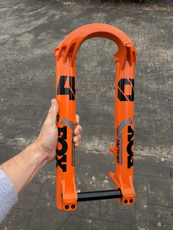 Fox 40 (2021+) 27.5” Lowers - Orange, Excellent Condition