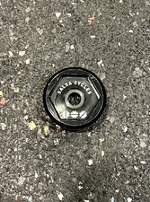 Salsa Cycles Split Pivot Dropout Tool Top Cap Black