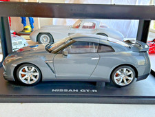 AUTOart 1:18 Nissan GT-R R35 77388 Dark Metal Gray MINT Original Box Perfect!