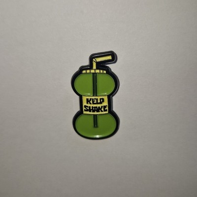 Emaille Metall Pin Anstecker Zubehör SpongeBob Schwammkopf Cartoon TV Kelp Shake
