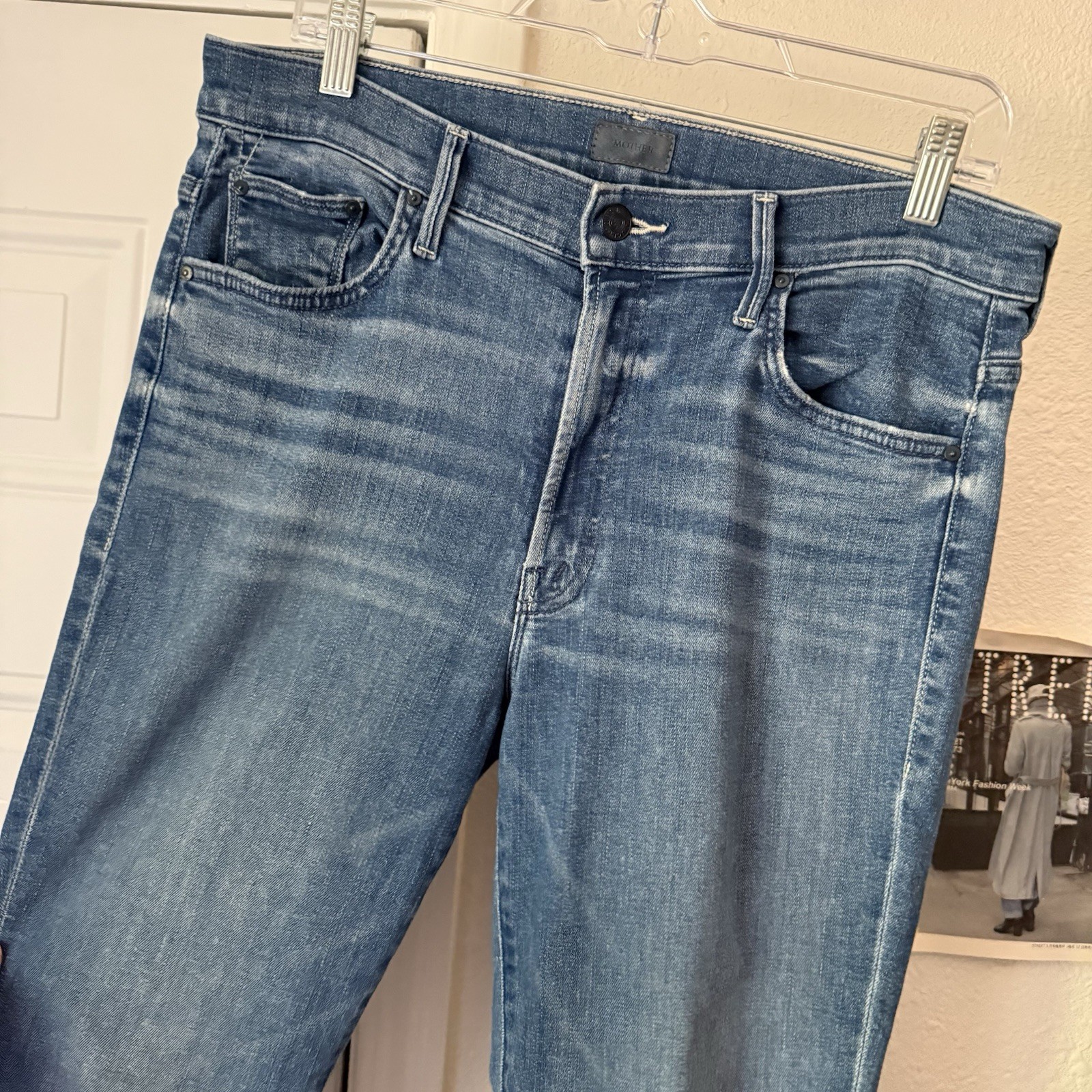 MOTHER blue insider crop step fray boot cut cropped raw fray hem jeans image 3