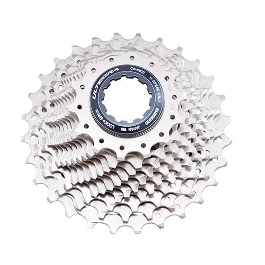 Cassette 11v Shimano Ultegra R8000 avec étagement serré 14-28 pour route