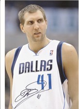 Dirk Nowitzki  original signiertes Foto 20 x 30 cm  HAMMERMOTIV