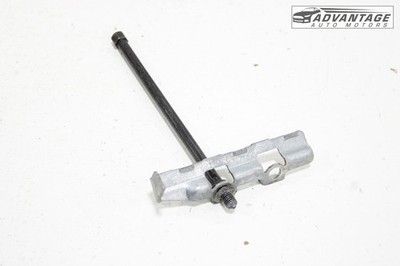 2020-2023 LAND ROVER DISCOVERY SPORT BATTERY TRAY HOLDER DOWN RETAINER CLAMP OEM