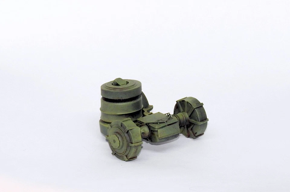 Dron de minas terrestres ucranianas 1/16 PRO CONSTRUIDO - MINIATURA TANQUE ROJO - ¡¡NUEVO!!! Foto 2 de 4