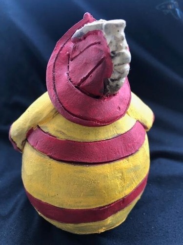 VINTAGE Sara Meadows BALLOON PEOPLE Ton Feuerwehr Figur signiert/datiert 1988 - Bild 4 von 9