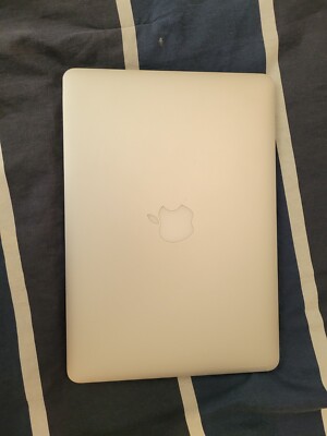 Apple MacBook Pro 13.3'' (1TB SSD, Intel Core i5 5th Gen., 2.70 GHz, 8GB)...