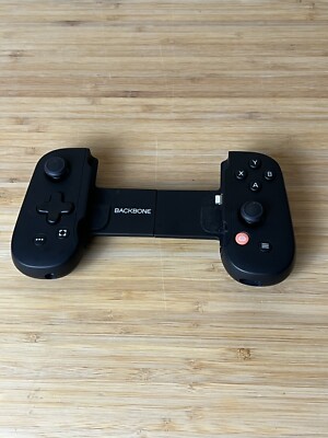 Backbone One BB-01 iOS Mobile Gaming Gamepad/Controller for Apple iPhone iPod