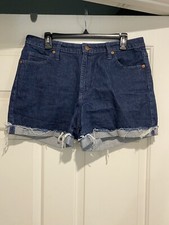 Universal Thread Denim Jean Shorts Vintage Midi Size 12/31R Dark Wash B109