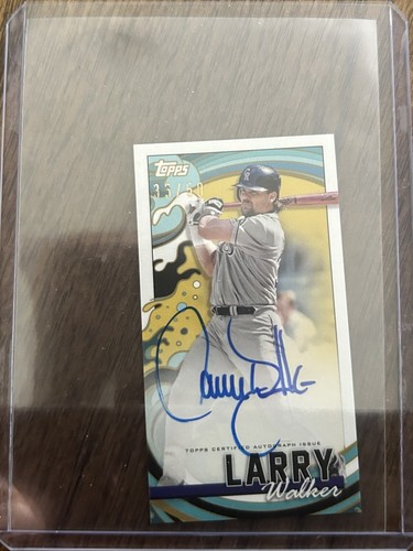 2022 TOPPS RIP LARRY WALKER AUTO #d/50 MINI ON CARD AUTOGRAPH ROCKIES HOF