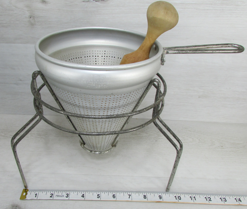 Vintage Mirro Aluminum Cone Colander Sieve Jam Sauce Strainer W/Stand & Pestle - Picture 18 of 18