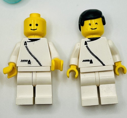 LEGO Classic Town 1896 Trauma Team Minifigure Lot - zip018 & zip008 1992 - Picture 6 of 8