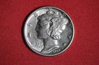 ESTATE FIND 1927 Mercury Dime!! #K51968