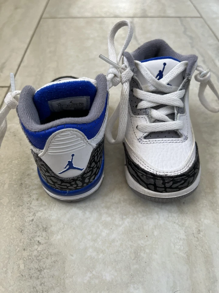 Nike Air Jordan 3 Retro TD Racer Azul, Blanco. Bebé pequeño talla 5C Foto 2 de 4