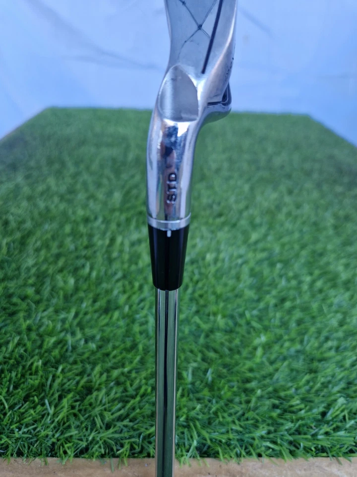 Callaway Rogue ST Max OS Demo #7 Iron - X-Stiff Flex Steel Shaft - Left Handed - Image 3 of 4