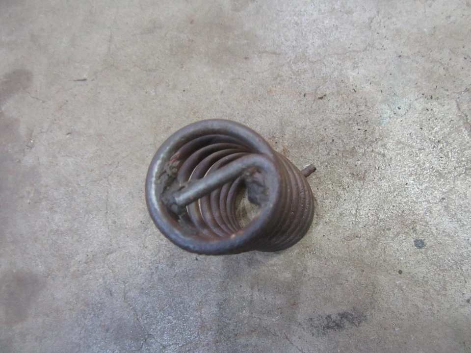 Dodge Truck W100 1976-1986 capó liberación presión resorte furgoneta eléctrica Foto 2 de 2