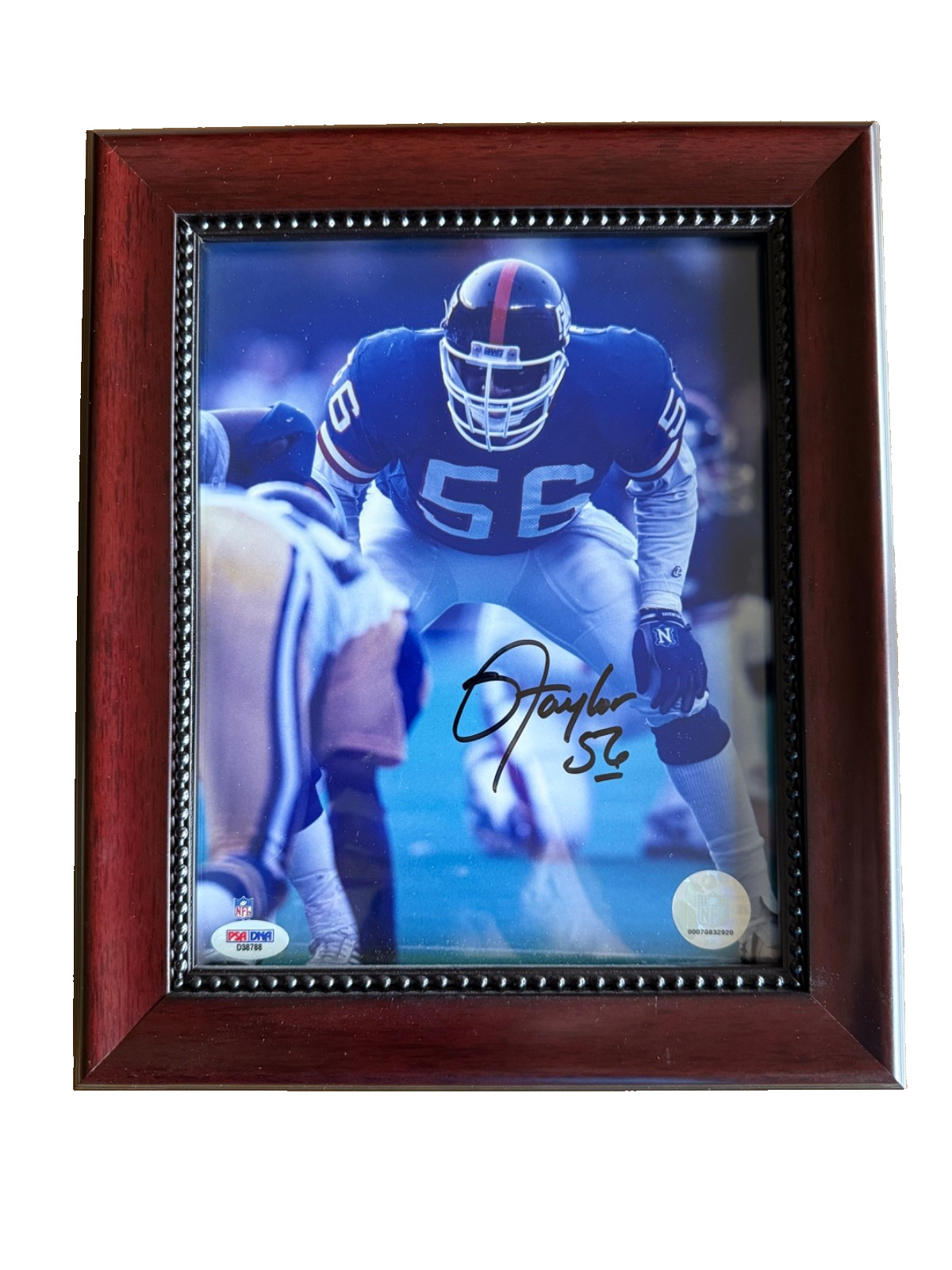 Lawrence Taylor Signed - Autographed New York Giants 8x10 Photo - PSA/DNA COA