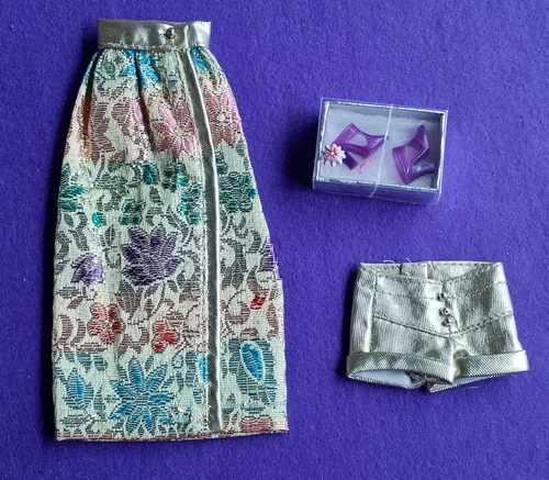 Vintage Mod Barbie #3362 Fancy That Purple Outfit Skirt, Shorts, and Shoes - NM