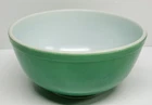 Vintage 2.5 Quart PYREX 403 Green Mixing Nesting Bowl Primary Colors Made In USA
