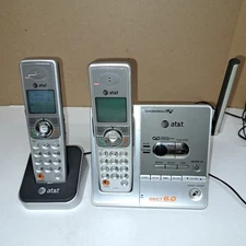 AT&T Dual Cordless Phone & Digital Answering System DECT 6.0 Mod. SL82218