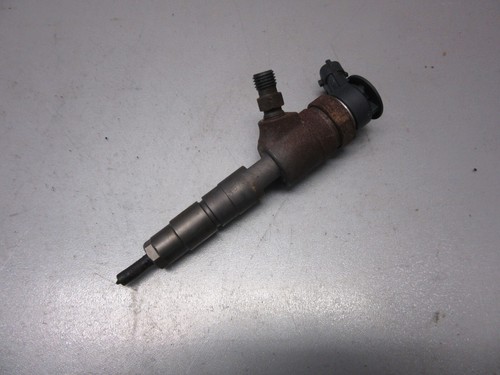 FORD TRANSIT COURIER B460 1.5 TDCi Einspritzdüse Injektor CV6Q-9F593-AA (313)