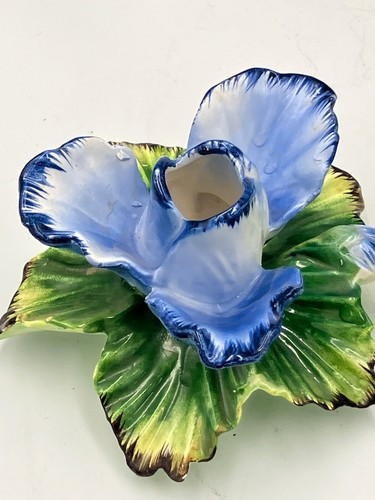 Capodimonte Vintage Set 2 blue Irises? flowers Candle Stick holders - Picture 5 of 10
