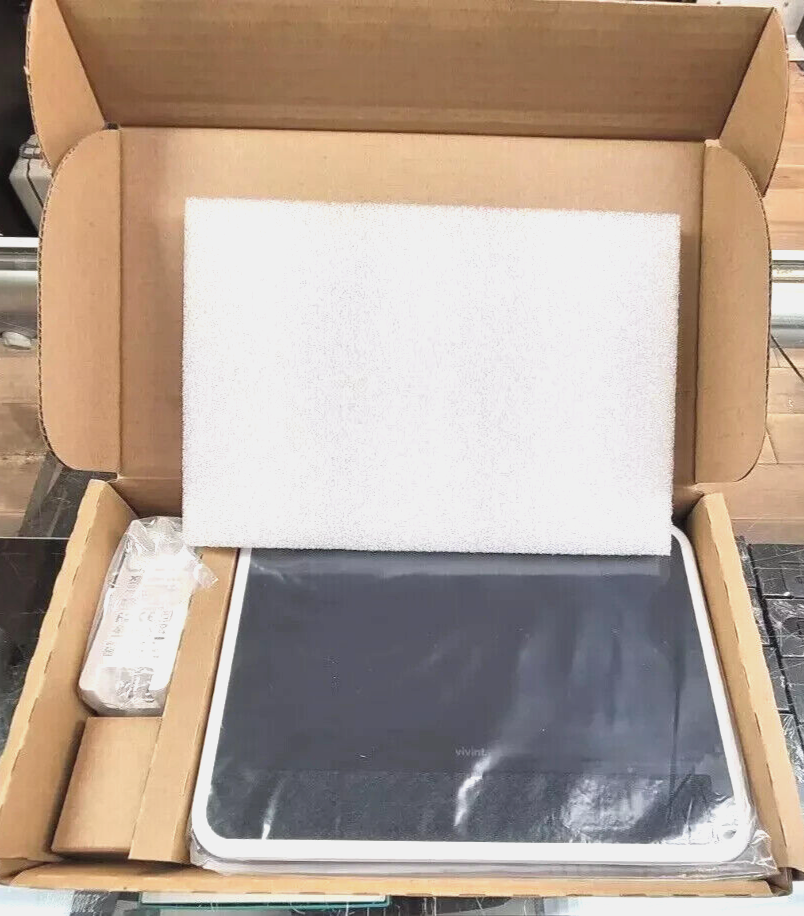 Vivint Smart Home Sky Control Panel Smart Hub VS-SH2000-C00 (1