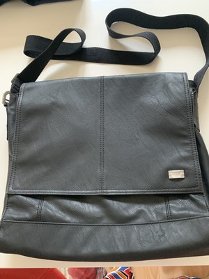 ladies black leather laptop bag