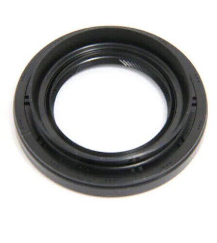TOYOTA GENUINE Drive Stub Axle Shaft Oil Seal (Left Right Rear