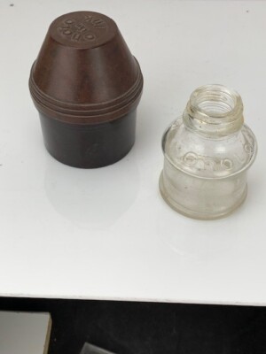 Onoto Brown Bakelite Traveling Case 75.79 x 61.62 mm & Onoto Glass Bottle (e193)