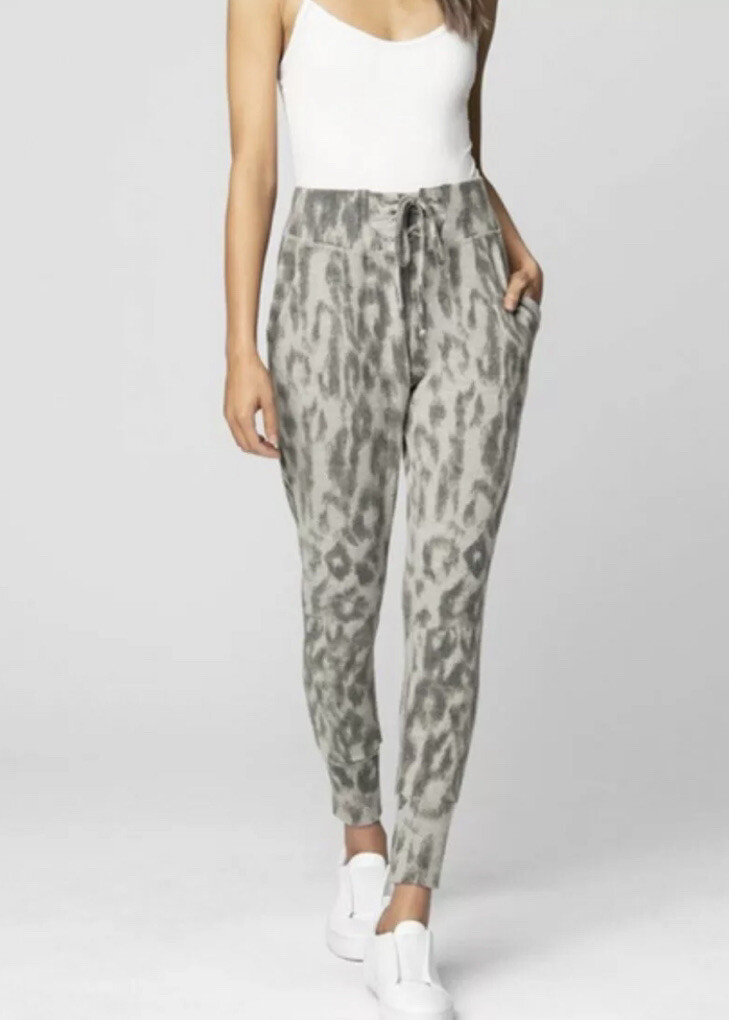 NWT Blank NYC Grey Leopard Print Joggers Draw String Sweat Pants