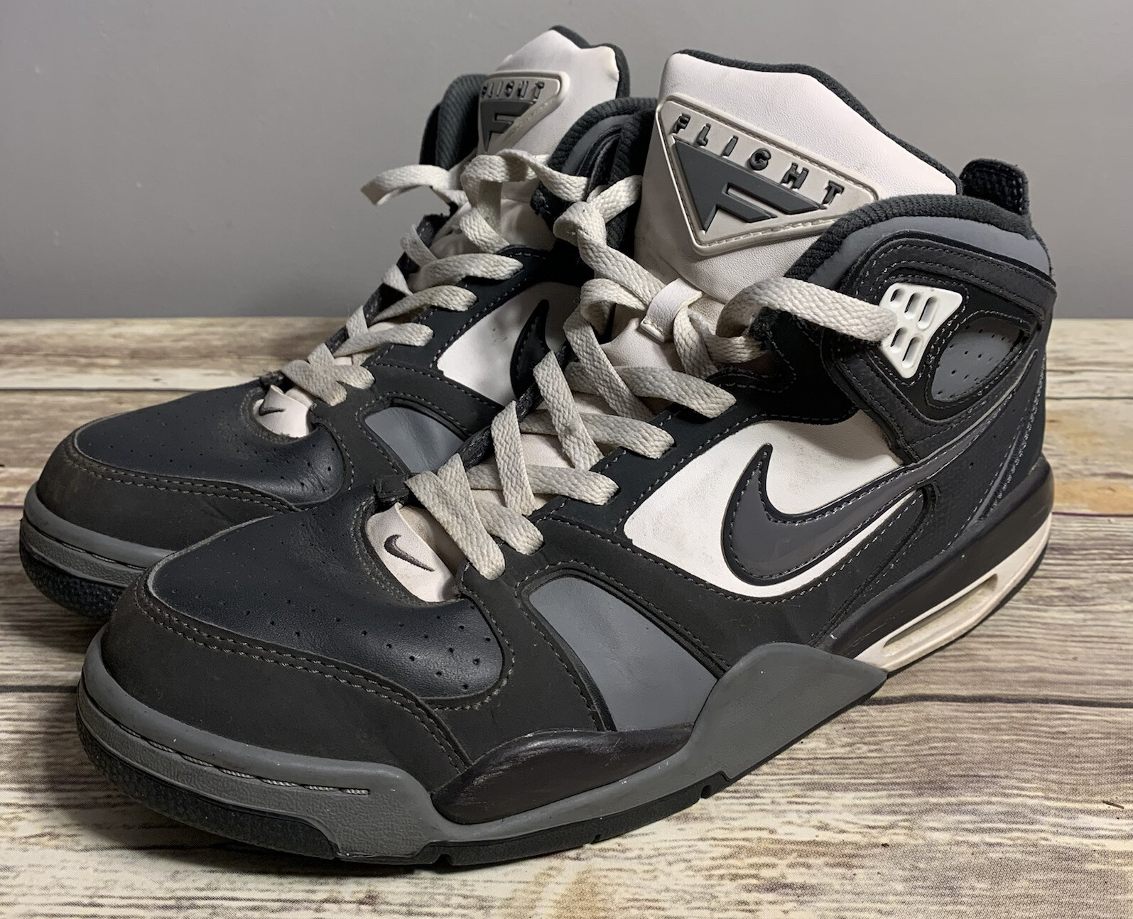 nike flight falcon size 12