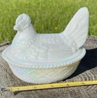 Vintage Westmoreland Carnival Milk Glass Hen On Nest Split Tail Great Condition